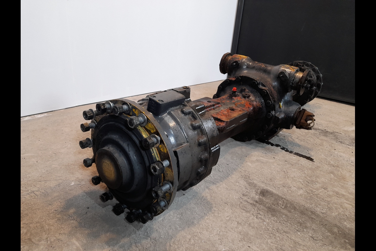 Punte spate Case 821G (ZF)