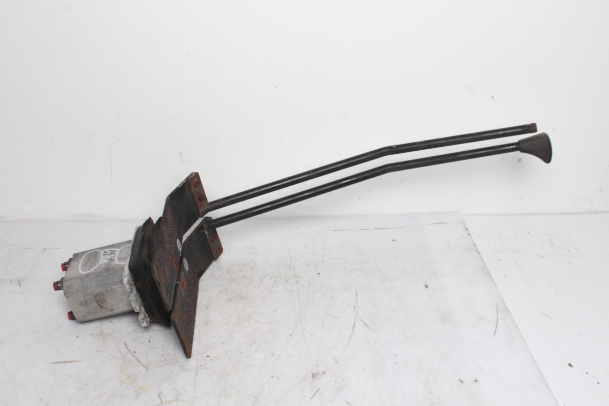 Ventil hidraulic de deplasare Terex TC85