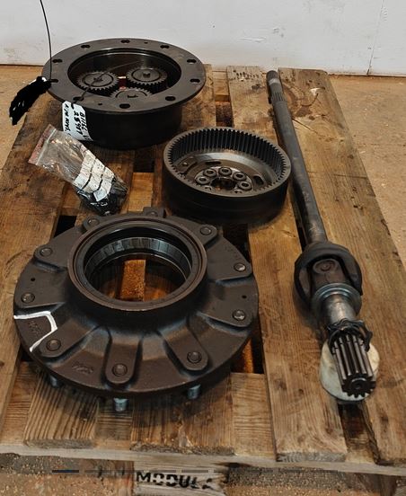 Transmisie finală punte spate stânga New Holland B115C (Carraro)