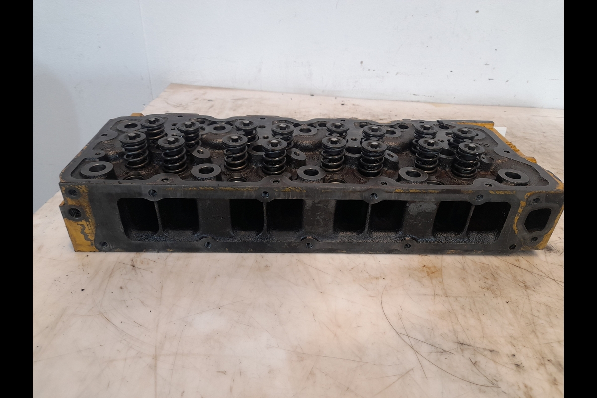 Chiulasă Caterpillar 906M (nr. 2)